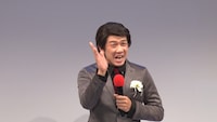コント「フラッシュ暗算」に出演するTKO木本。