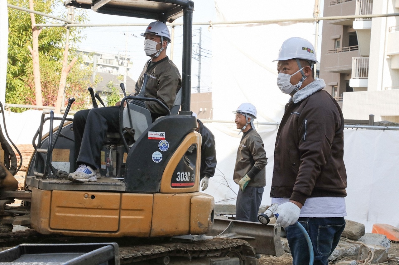 TKO木下やはなわ、家の解体に立ち会う