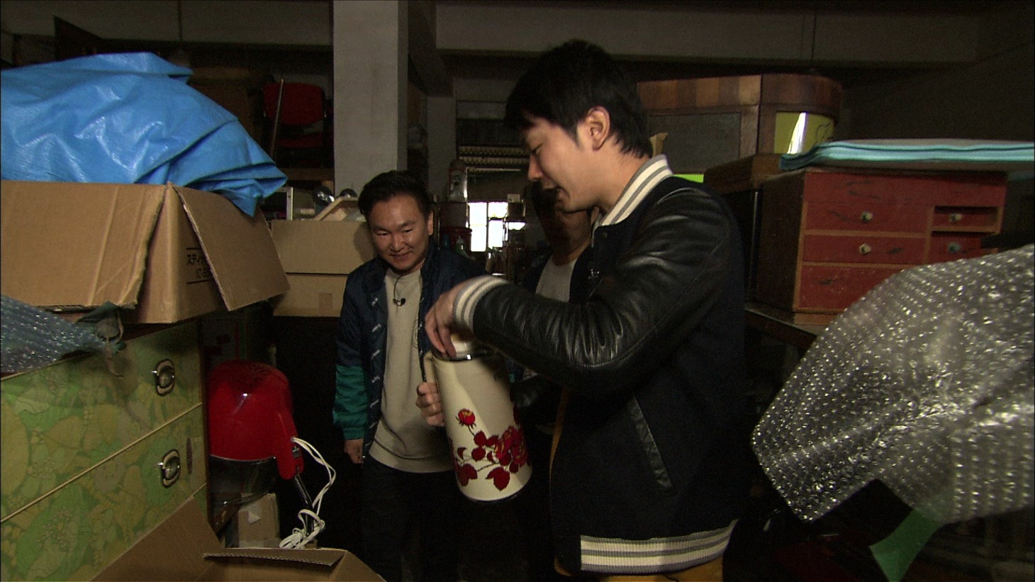 かまいたちのロケのワンシーン。(c)ABC
