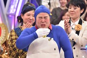 優勝が決定した瞬間のゆりやんレトリィバァ。(c)日本テレビ