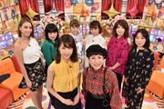 「妄想ふくらむフグ女たち」の出演者たち。(c)読売テレビ