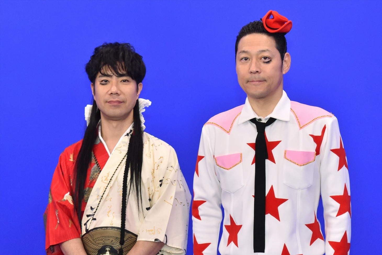 「朝まであらびき団SP あら-1グランプリ2017」に出演する、レフト藤井（左）とライト東野（右）。