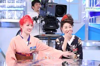 左から五月千和加、五月千介。(c)日本テレビ