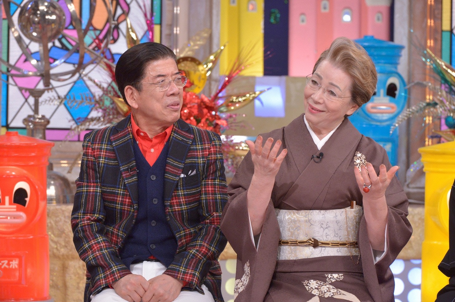 左から西川きよし、西川ヘレン。(c)読売テレビ