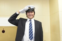 「監獄のお姫さま」最終話に出演するスリムクラブ真栄田。(c)TBS