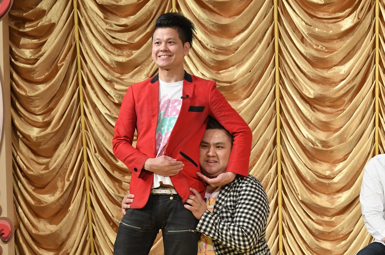 ダブルアートが超ミニサイズのブタ探し、ラッパー・ちゃんみなのために