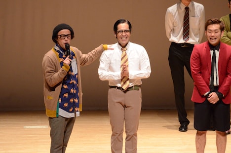 「南大介を落としたい人」を募るエレキコミックやつい（左）。