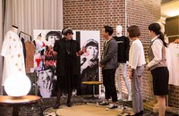 ドラマ「黒い十人の秋山」のワンシーン。