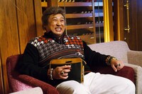 建設会社社長の神取忠。