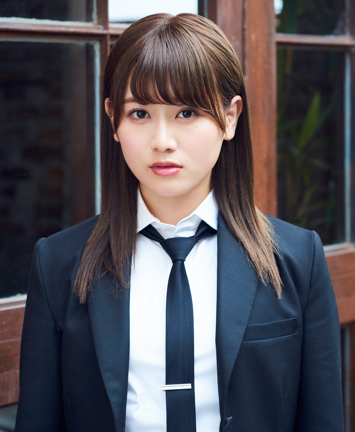 守屋茜