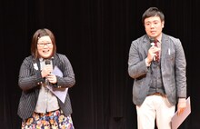 MCを務めた本田兄妹。
