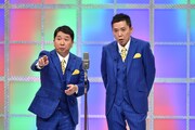 「爆笑問題の検索ちゃん 芸人ちゃんネタ祭り2017」で漫才を披露する爆笑問題。(c)テレビ朝日