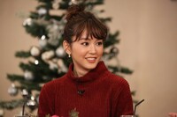 桐谷美玲 (c)フジテレビ