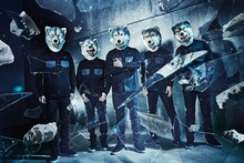 「MASKMEN」のオープニングテーマを担当するMAN WITH A MISSION。