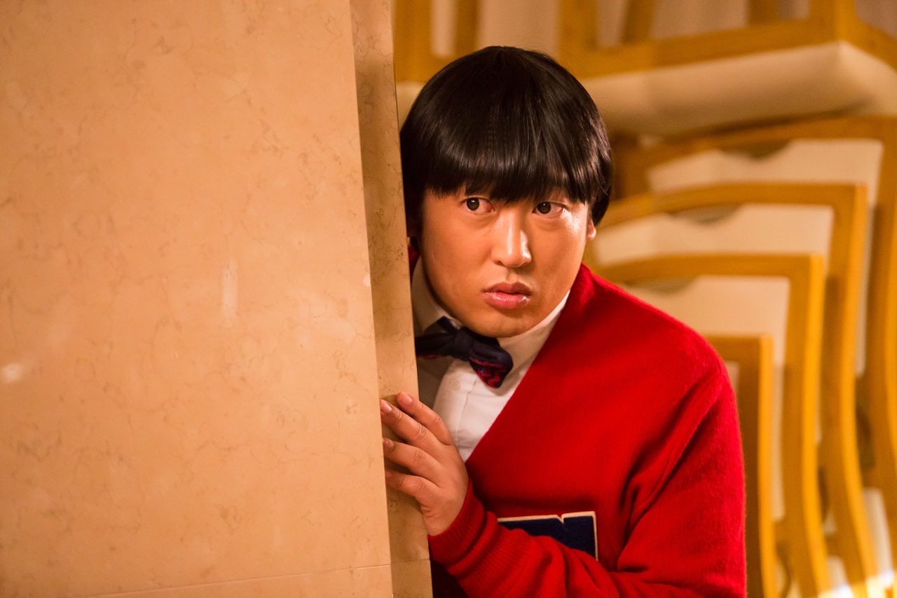 「黒い十人の秋山」に出演する上杉みち。