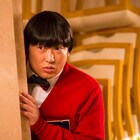 11人目のロバート秋山、天才子役・上杉みちが友情出演「黒い十人の秋山」