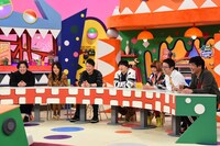「雨上がりのナニモン!? ガチンコロケで年末！笑い納めSP～!!」のワンシーン。(c)関西テレビ