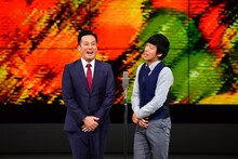 なんばグランド花月でネタを披露する藤崎マーケット。