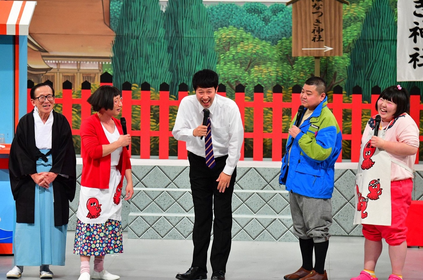 「お正月限定！超豪華な吉本新喜劇SP」のワンシーン。(c)TBS