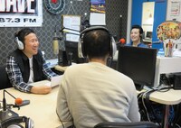 「アイパー滝沢のホゥ！リーナイト・フィーバー」初回収録の様子。