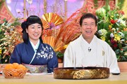 「春一番！笑売繁盛」MCのハイヒール・リンゴ（左）と西川きよし（右）。(c)MBS