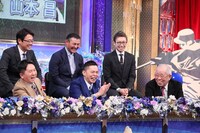 （手前左から）爆笑問題、野村克也。(c)テレビ朝日