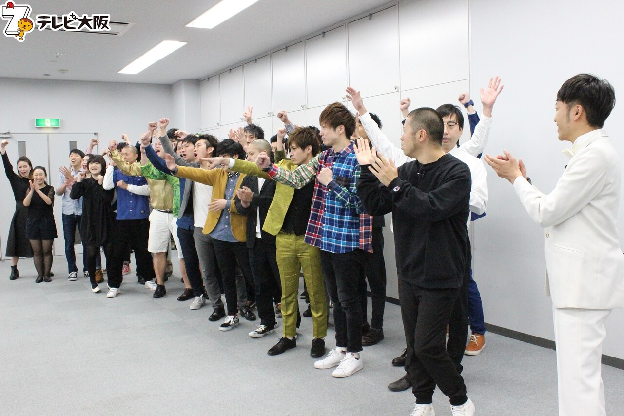 「吉本超合金A」のワンシーン。