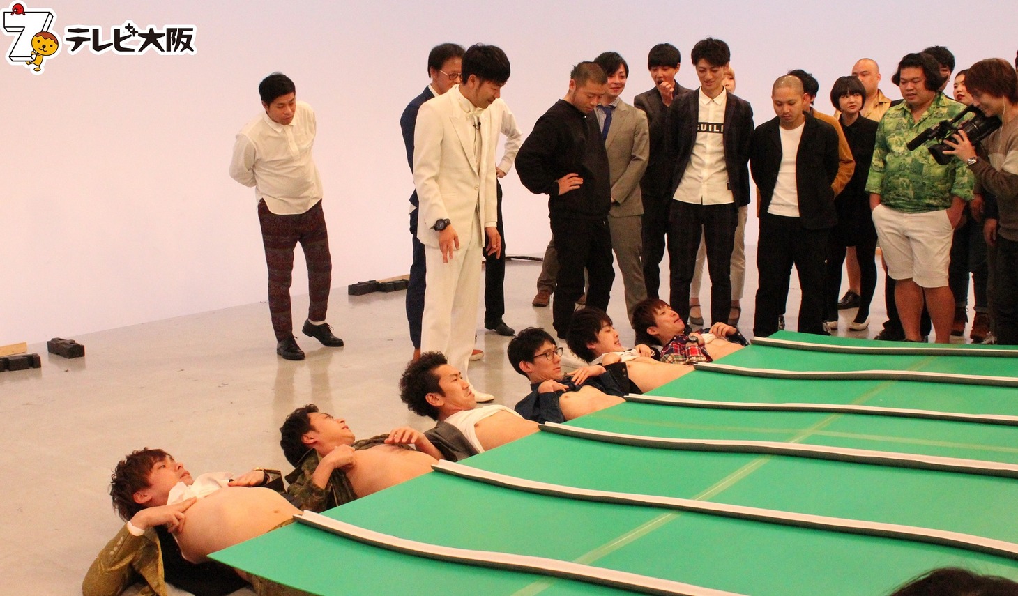 「吉本超合金A」のワンシーン。
