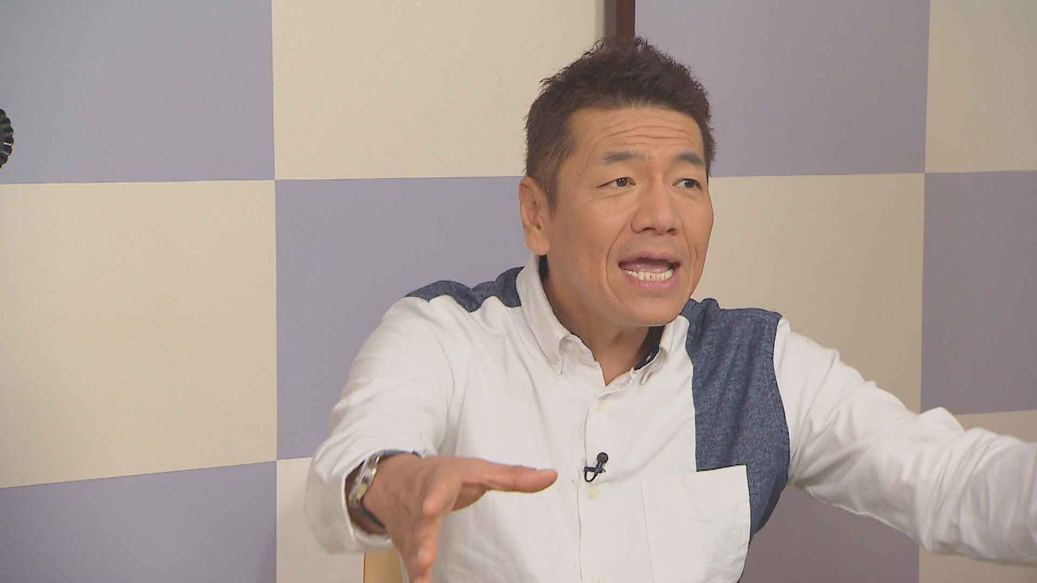 くりぃむしちゅー上田 (c)中京テレビ