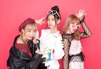 ぐーちょきぱー。左から神ぐー沙紀、櫻井ちょ季、飯田ぱくら子。