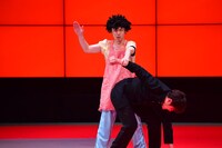 ネタを披露するてんしとあくま。