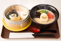 酒井藍とぐでたまのコラボメニュー「ぶぅぶぅぶぅらーめんと中華まん」。