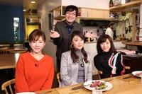 「肉好き女子 東北肉ざんまい」の出演者たち。(c)ミヤギテレビ