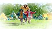 CM「宮川先輩、SUVでワクワク」篇のワンシーン。