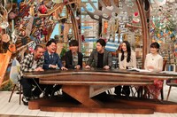 「世界の村のどエライさん」のワンシーン。(c)関西テレビ
