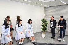 「STU48×千鳥 瀬戸内少女応援団」収録中の様子。(c)関西テレビ