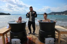 左からダチョウ倶楽部・上島、ケンドーコバヤシ、熊切あさ美。(c)広島テレビ