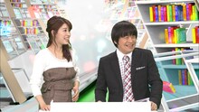 左から郡司恭子アナウンサー、バカリズム。(c)日本テレビ