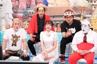 「世界東西まっぷたつ！クギヅケ映像バトル」に出演するEAST軍。(c)テレビ朝日