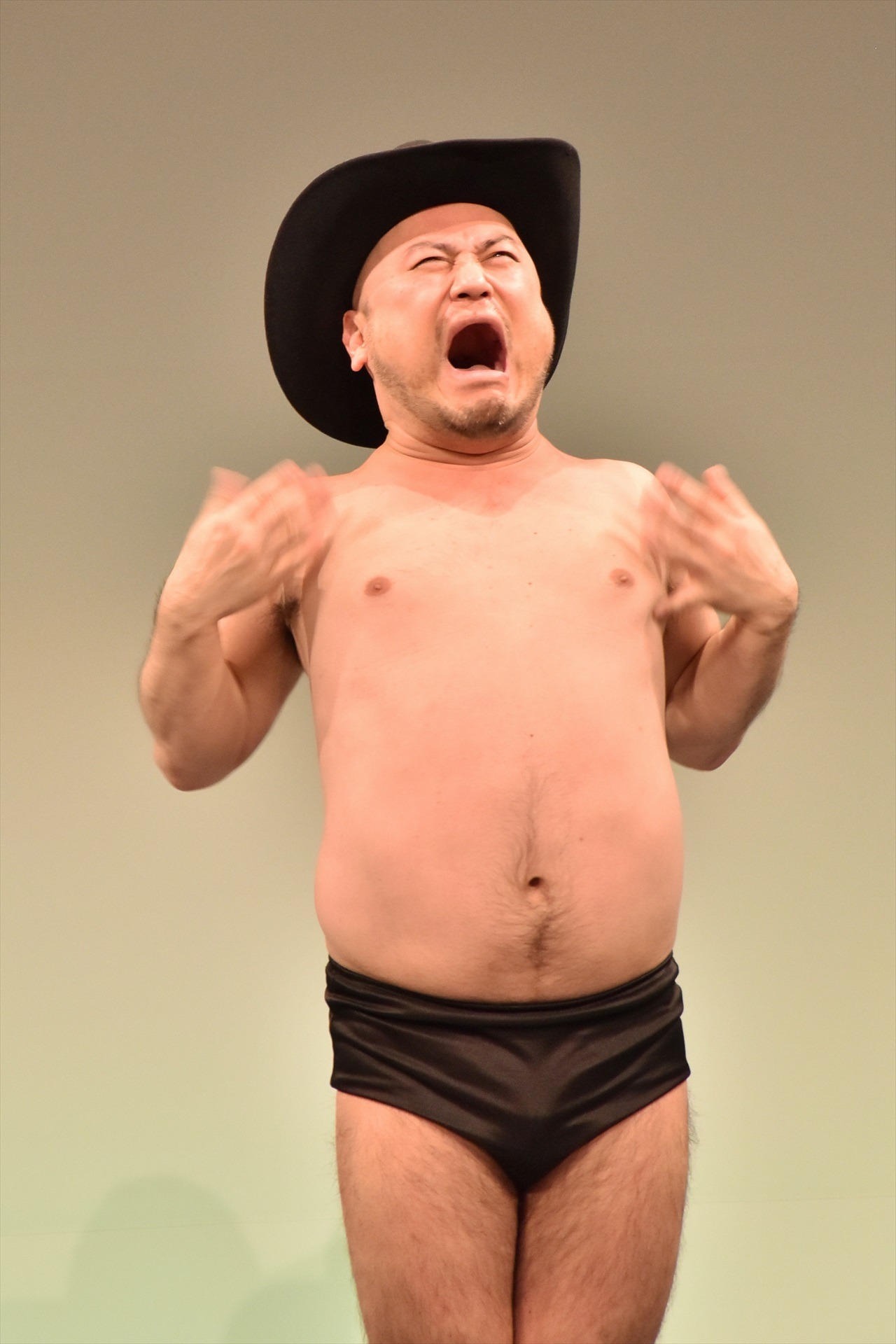 ハリウッドザコシショウ