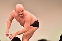 ハリウッドザコシショウ