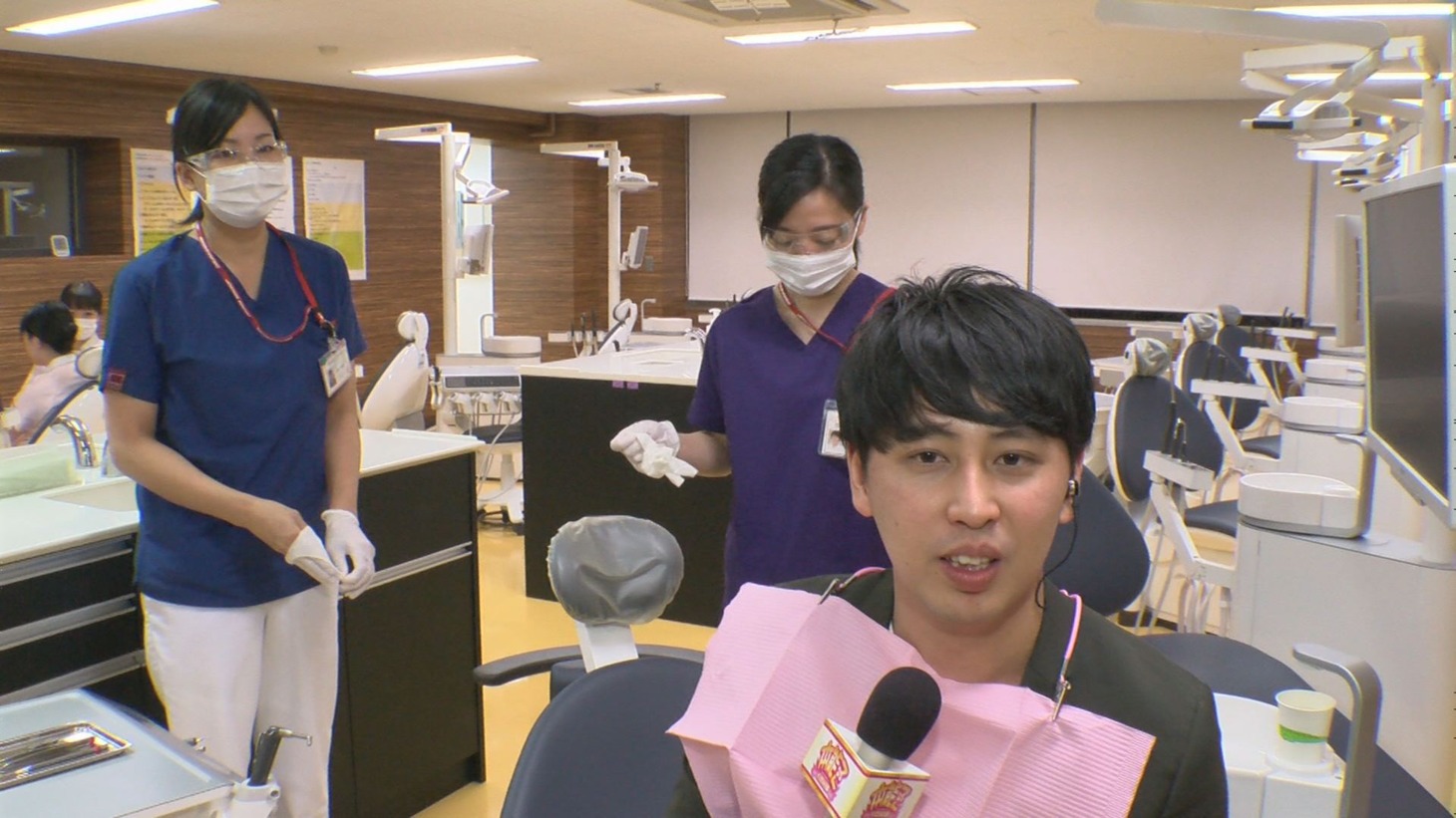 ニューヨーク屋敷（手前） (c)CBC
