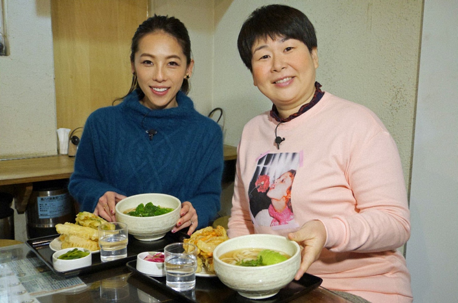 「極上空間 ～小さなクルマ、大きな未来。～」に出演する（左から）矢沢心、森三中・大島。(c)BS朝日