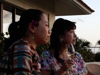 「逆転発想！シーズンオフ旅」のワンシーン。(c)日本海テレビ