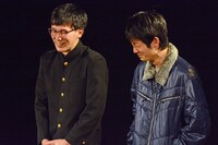 コント中に堪えきれず笑ってしまう林田（左）と木場（右）。