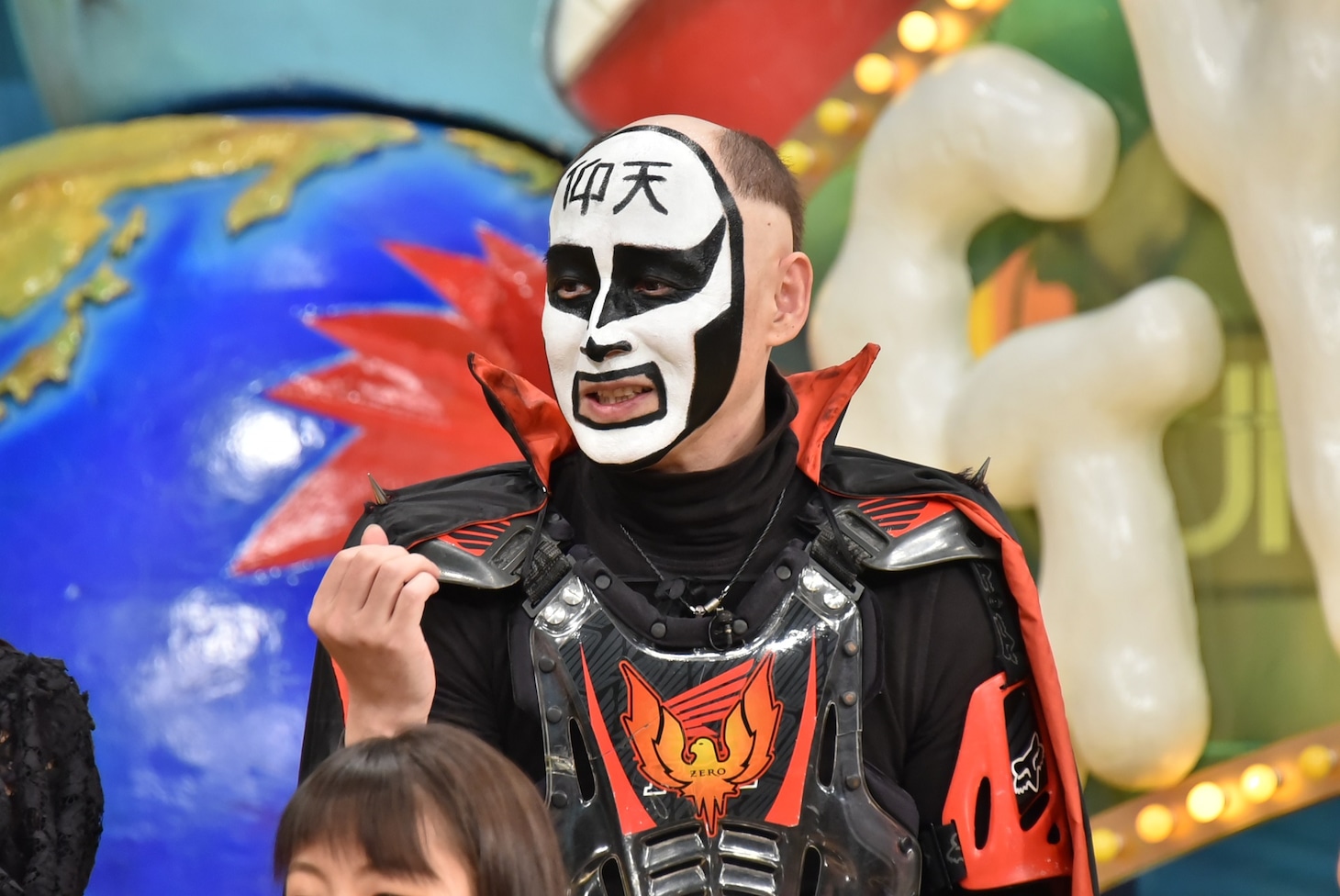 鉄拳 (c)日本テレビ