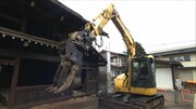 築100年の古民家を解体する様子。(c)フジテレビ
