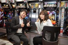 左からNON STYLE井上、ポコ美。(c)KYHD