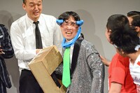 「ノーセンス仮装大賞」より。“ノーセンスロボ”となったいち・もく・さん・くぼた。