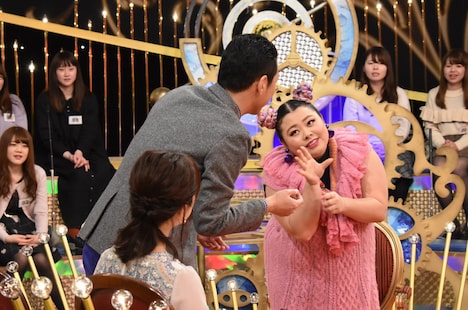 「1周回って知らない話 出川＆直美 最新技術で肉体検証SP」のワンシーン。(c)日本テレビ